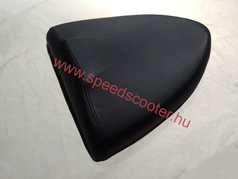 Aprila SR Factory / Pótülés / Utasülés / Újrahúzott